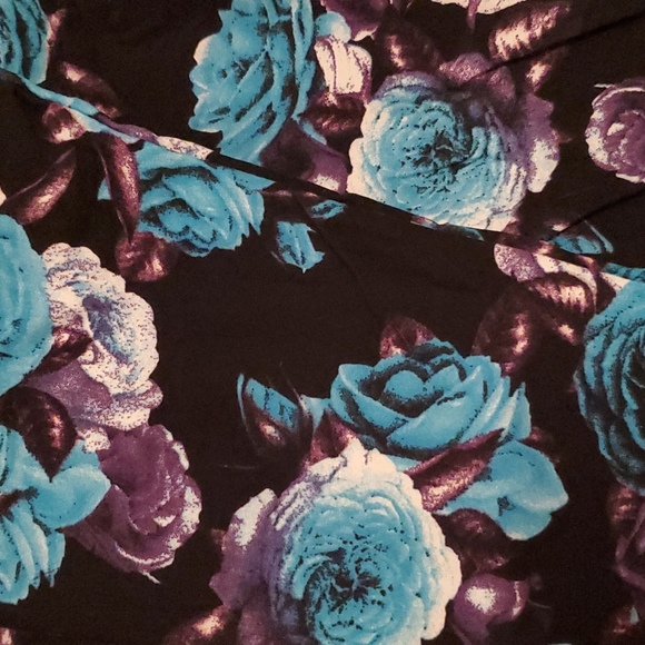 INFINITY RAINE blue black floral print leggings OS fits up to size 12 - Picture 4 of 4
